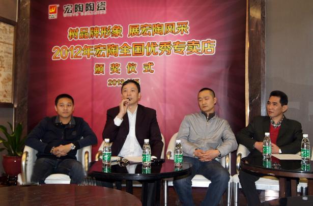 ͼ3���������й�ʮ�����ֶĲ�����ַ�г��ܼ������������������ר���������