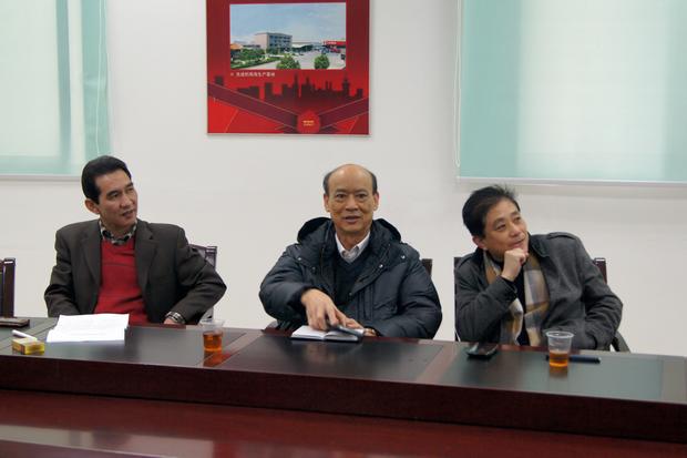 ͼ3����ҵ����ŷ����Ե��Ľ�����ר������ѡ����߶ȵ����ۣ���һΪ��ҵ�г��ܼ����£�