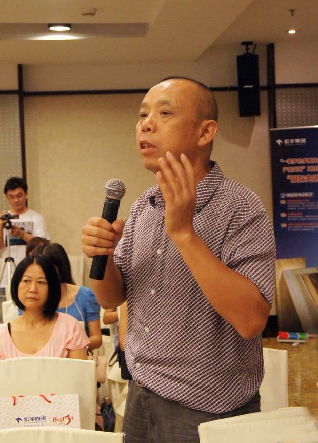 ͼ4���մ���Ѷ���糤������ʢ���й�ʮ�����ֶĲ�����ַ��˾����Ӯ����